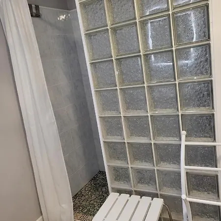 D'hote Woody 3* Chef-Boutonne